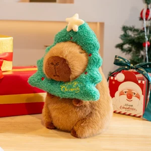 Kapybara gosedjur i kawaii-stil med tomteluva, julgran och polkagris som juldekoration 9 Kapybara gosedjur i kawaii-stil med tomteluva, julgran och polkagris som juldekoration