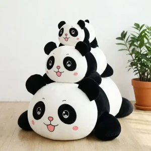 Panda gosedjur i form av en handgjord kawaii-kudde med tecknad animeprägel, barnpresent