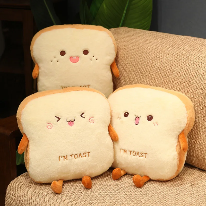 Mjuk kramkudde och gosedjur i form av toast, 35 cm, för barn, lek och inredning 24 Tre toastformade plyschkuddar med olika ansiktsuttryck.
