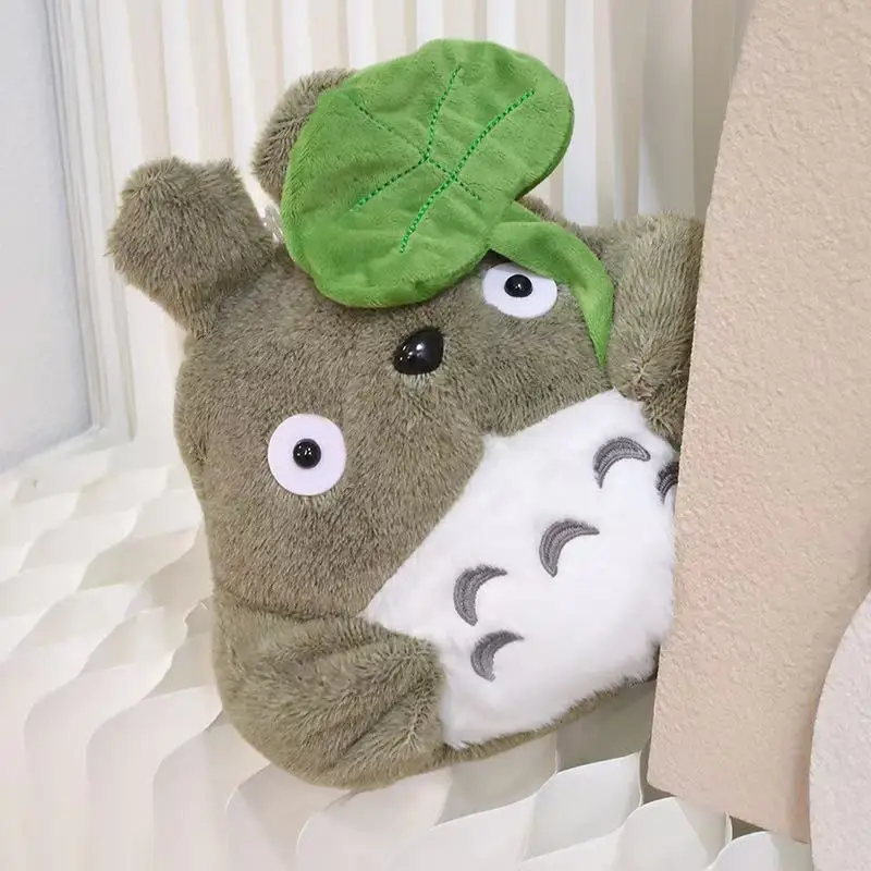Totoro gosedjur som plyschkudde i söt tecknad animeinspirerad stil, 22–30 cm 6 Totoro gosedjur som plyschkudde i söt tecknad animeinspirerad stil, 22–30 cm - Bild 6