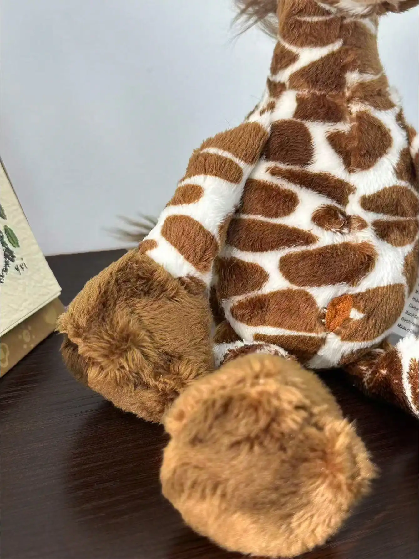Giraffe gosedjur med söt design, mjukt djungeldjur för hem och soffa, 28 cm 6 Giraffe gosedjur med söt design, mjukt djungeldjur för hem och soffa, 28 cm - Bild 6
