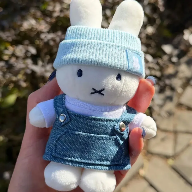 Miffy-nyckelring som kawaii animeaccessoar i tecknad denim- och dopamine-stil 26 Två små mjuka figurer på nyckelring.