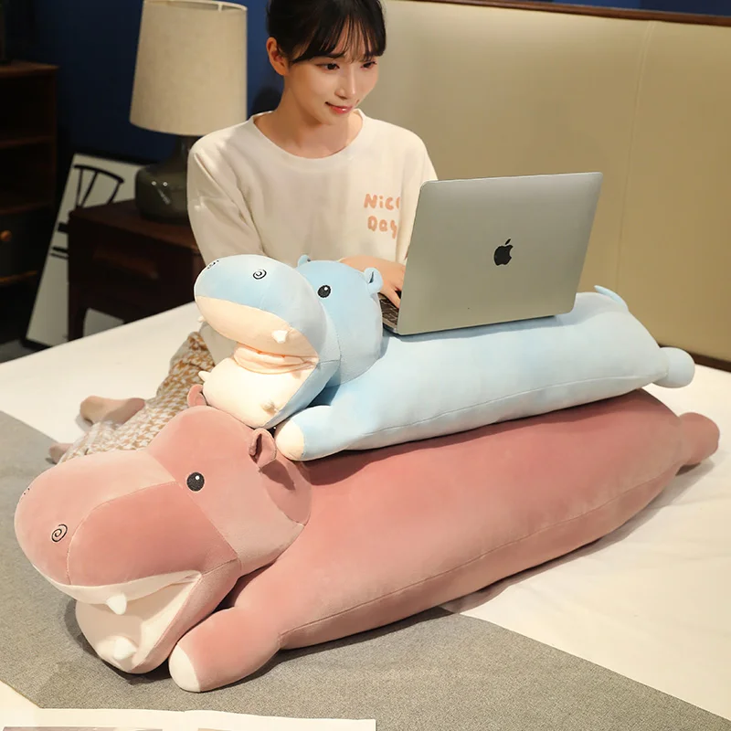 Hippo gosedjur som lång kramkudde och ryggkudde, tecknad kawaii-design för sovrum 4 Hippo gosedjur som lång kramkudde och ryggkudde, tecknad kawaii-design för sovrum - Bild 4