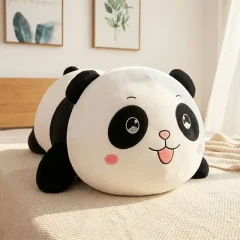 Panda gosedjur i form av en handgjord kawaii-kudde med tecknad animeprägel, barnpresent