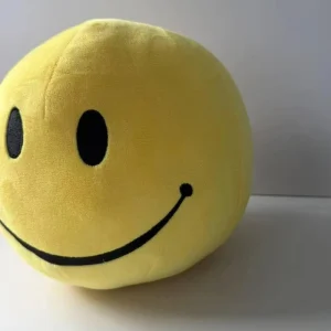 Gult gosedjur med smileyansikte i flera figurvarianter, extra stor rund plyschkudde