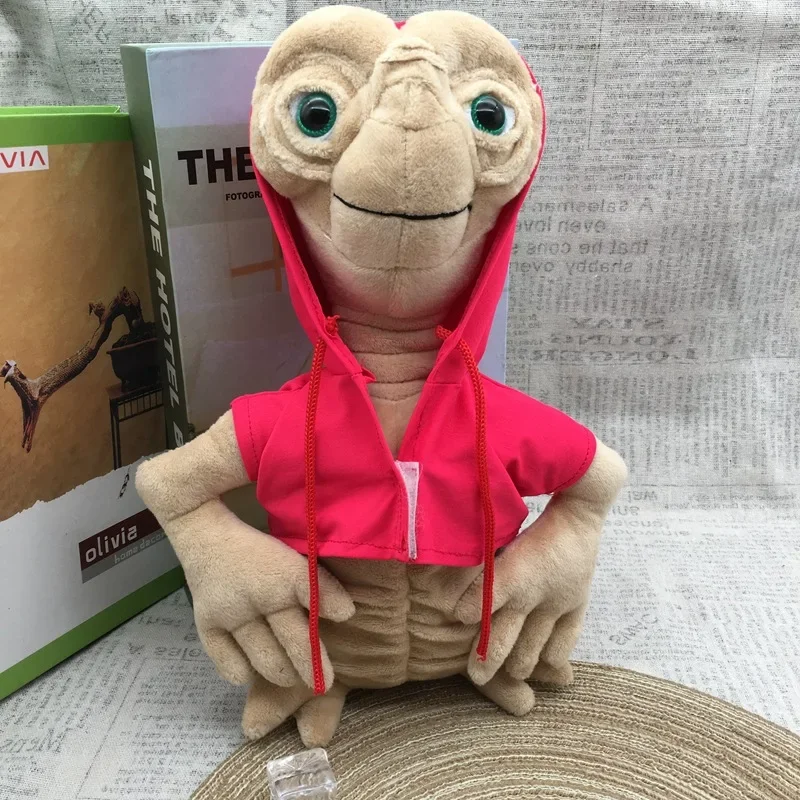 ET gosedjur från E.T. the Extra-Terrestrial med röd rock i tecknad anime-stil 2 ET gosedjur från E.T. the Extra-Terrestrial med röd rock i tecknad anime-stil - Bild 2