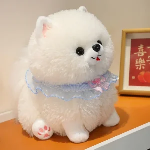 Sött, realistiskt hund gosedjur i form av en Pomeranian-valp, 32–42 cm, som julklapp