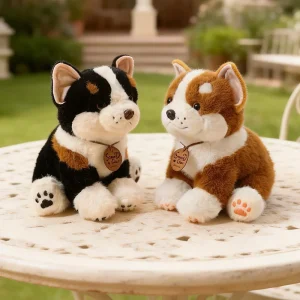 Corgi gosedjur som sittande hundkudde och dekorativ plyschkudde i tecknad stil