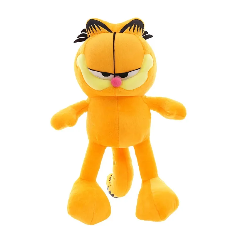 Garfield som rund och fyllig katt, ett gulligt gosedjur i kawaii-stil med mjuk form 23 Orange kattplush framifrån mot vit bakgrund.