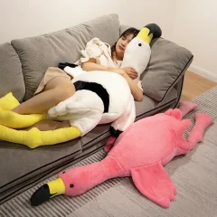 Flamingo gosedjur, luden plyschkudde med ryggstöd i rosa eller vitt, 70–180 cm