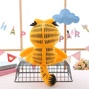 Garfield som rund och fyllig katt, ett gulligt gosedjur i kawaii-stil med mjuk form 11 Garfield som rund och fyllig katt, ett gulligt gosedjur i kawaii-stil med mjuk form
