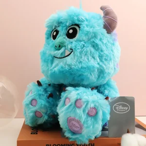 Pixar-karaktärer som gosedjur från Monsters, Inc. i kawaii- och tecknad stil 9 Pixar-karaktärer som gosedjur från Monsters, Inc. i kawaii- och tecknad stil