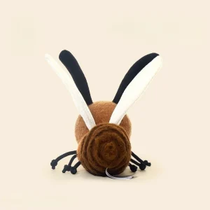 Roliga insektsfigurer som gosedjur i kawaii-stil med verklighetstrogen plyschdesign