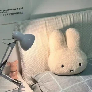 Miffy gosedjur som mjuk kaninkudde, tecknad soffkudde med kreativ och gullig design 10 Miffy gosedjur som mjuk kaninkudde, tecknad soffkudde med kreativ och gullig design