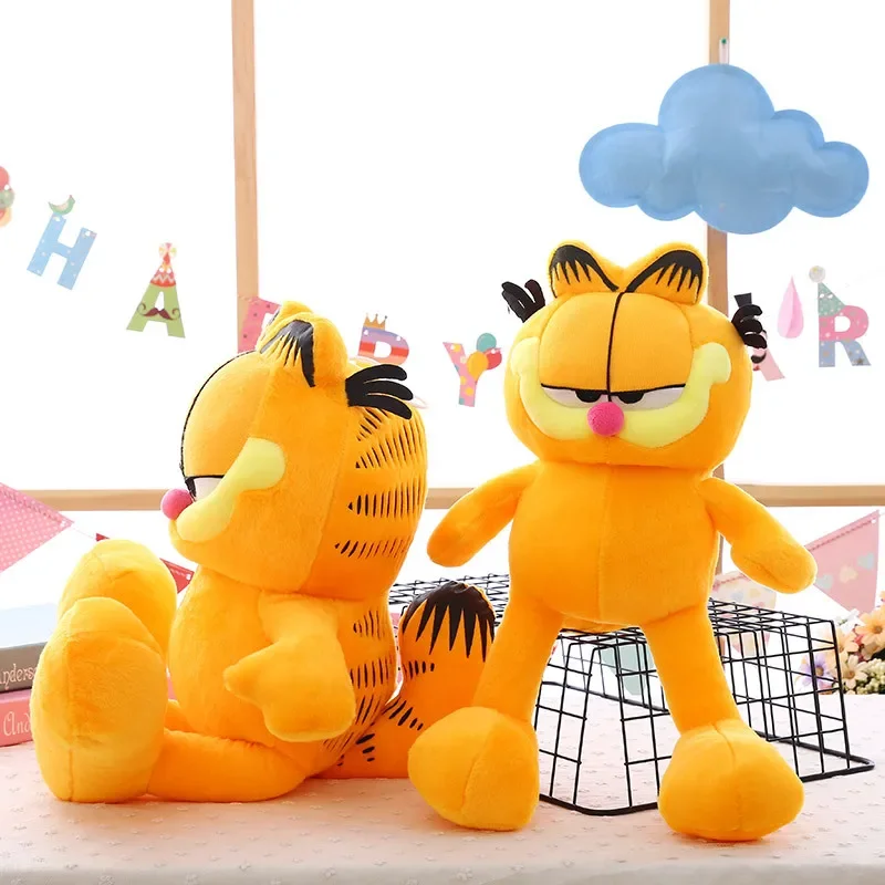 Garfield som rund och fyllig katt, ett gulligt gosedjur i kawaii-stil med mjuk form 2 Garfield som rund och fyllig katt, ett gulligt gosedjur i kawaii-stil med mjuk form - Bild 2