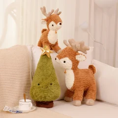 Hjort gosedjur, Christmas tree design och kawaii style, 30–50 cm
